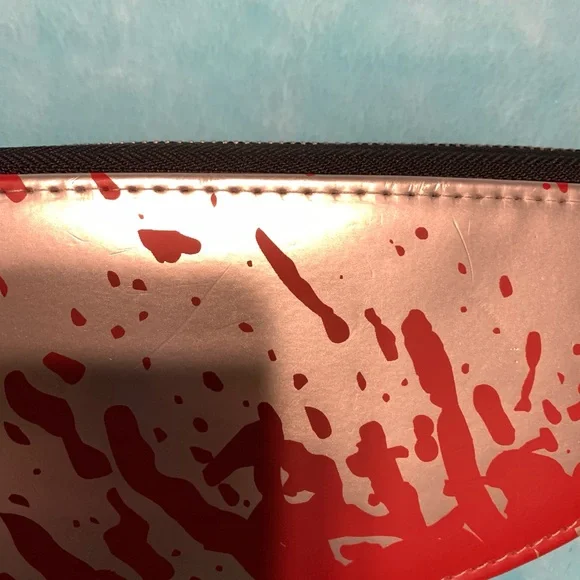 Chucky Knife Purse - Picture 7 of 14